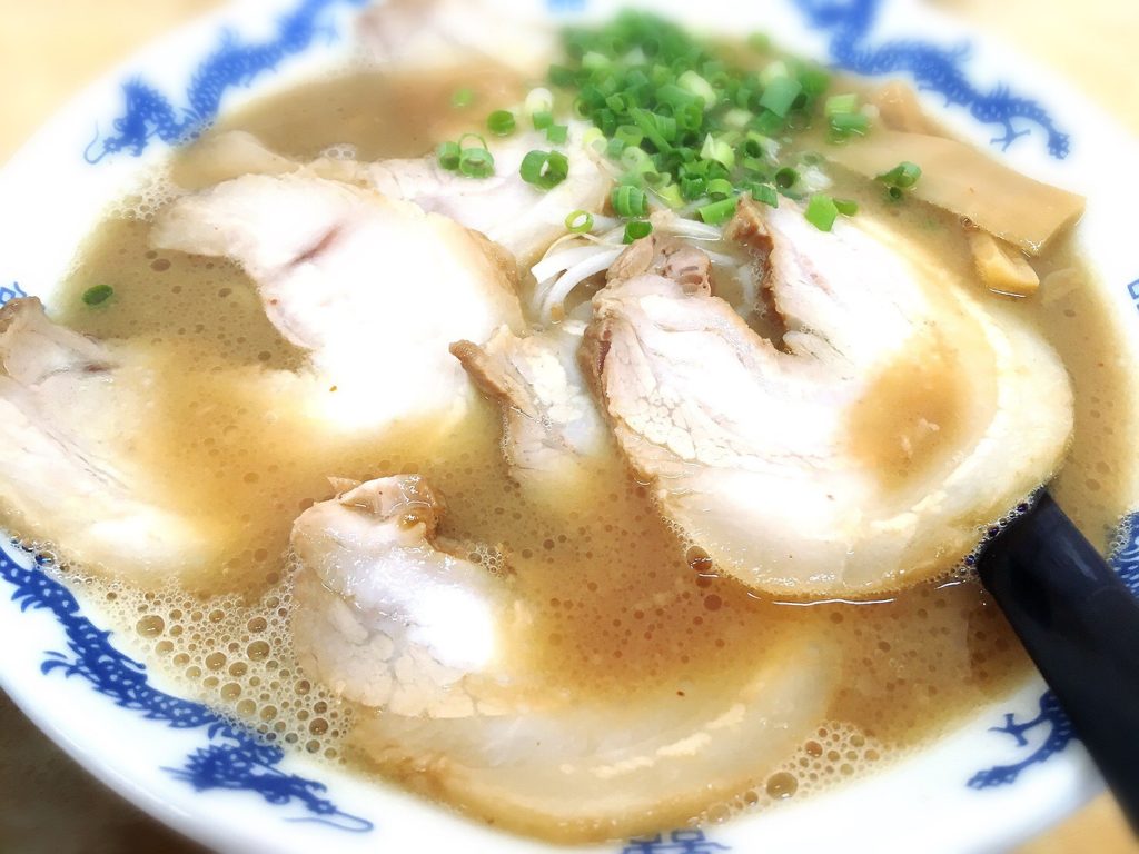 ひろっちゃんのチャーシュー麺